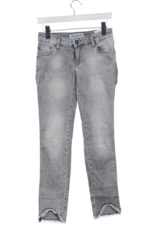 Дамски дънки Unbranded, Размер M, Цвят Сив, Цена 4,09 €
