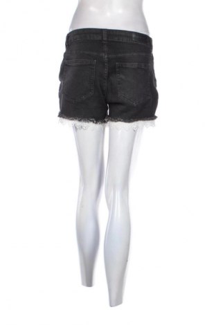 Damskie szorty Amisu, Rozmiar M, Kolor Czarny, Cena 22,99 zł