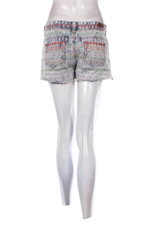 Damskie szorty Bershka, Rozmiar M, Kolor Kolorowy, Cena 24,99 zł