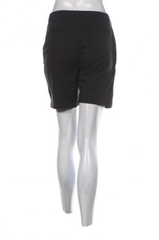 Damen Shorts Chiemsee, Größe M, Farbe Schwarz, Preis € 16,99