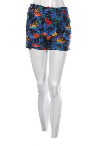 Дамски къс панталон Coalition, Размер S, Цвят Многоцветен, Цена 2,04 €