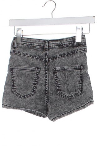 Damen Shorts Cropp, Größe XS, Farbe Grau, Preis € 4,99