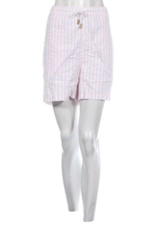 Pantaloni scurți de femei Delmao, Mărime XL, Culoare Multicolor, Preț 85,99 Lei