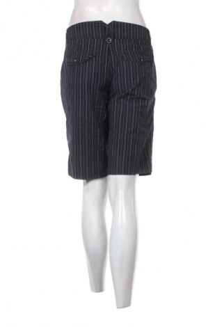 Dámské kraťasy  Esprit, Velikost M, Barva Vícebarevné, Cena  199,00 Kč