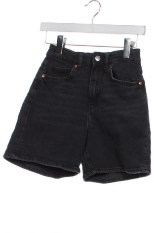 Дамски къс панталон H&M, Размер XS, Цвят Черен, Цена 5,62 €