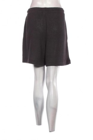 Damen Shorts H&M, Größe XL, Farbe Grau, Preis 7,99 €