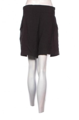 Damskie szorty H&M, Rozmiar L, Kolor Czarny, Cena 26,99 zł