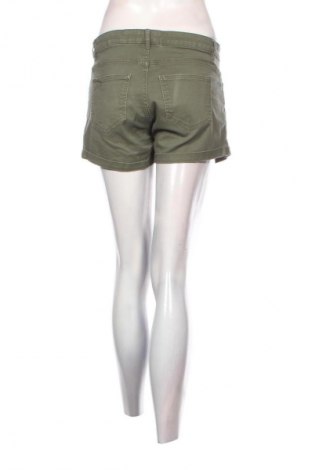 Dámske kraťasy  H&M, Veľkosť M, Farba Zelená, Cena  7,98 €