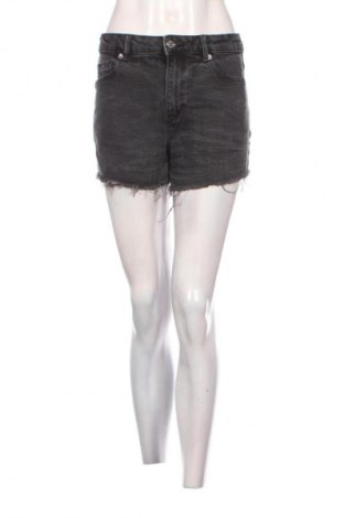 Дамски къс панталон House, Размер S, Цвят Сив, Цена 3,57 €