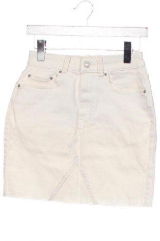 Dámské kraťasy  JJXX, Velikost XS, Barva Bílá, Cena  409,00 Kč