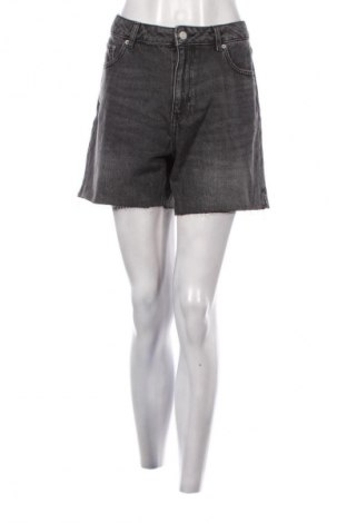 Γυναικείο κοντό παντελόνι JJXX, Μέγεθος L, Χρώμα Γκρί, Τιμή 16,99 €