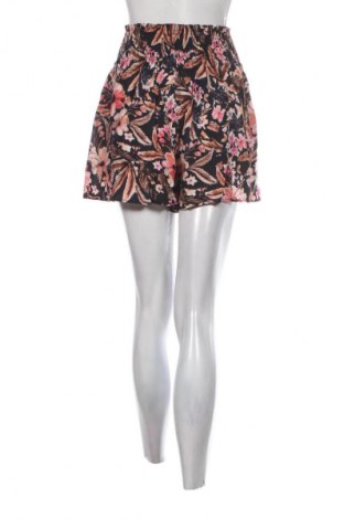 Pantaloni scurți de femei Lascana, Mărime S, Culoare Multicolor, Preț 85,99 Lei