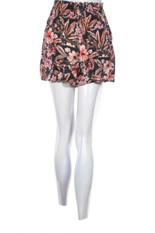 Damen Shorts Lascana, Größe S, Farbe Mehrfarbig, Preis 18,99 €