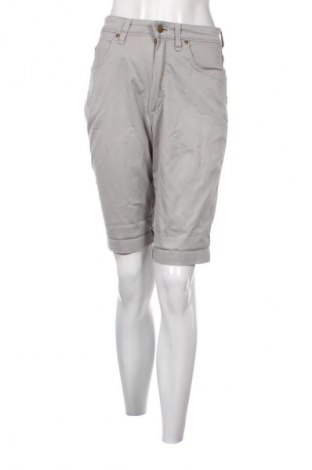 Női rövidnadrág Lee, Méret S, Szín Szürke, Ár 1 049 Ft