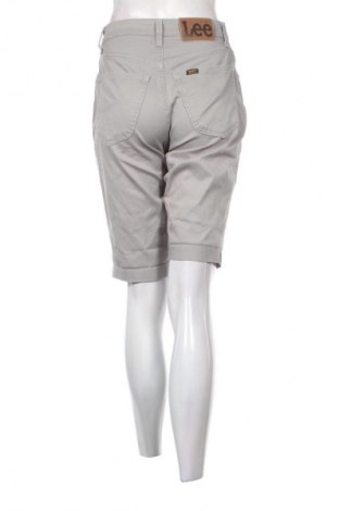 Női rövidnadrág Lee, Méret S, Szín Szürke, Ár 1 049 Ft