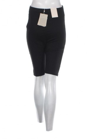 Дамски къс панталон Mamalicious, Размер M, Цвят Черен, Цена 15,84 €