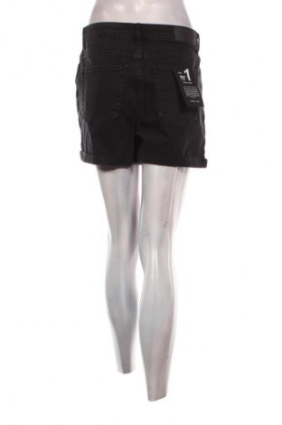 Dámské kraťasy  Noisy May, Velikost M, Barva Černá, Cena  409,00 Kč