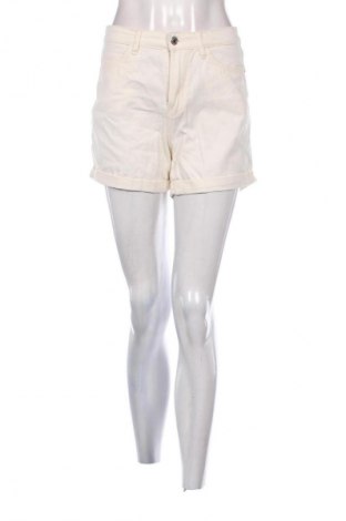 Дамски къс панталон ONLY, Размер S, Цвят Екрю, Цена 4,60 €