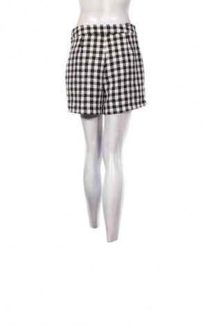 Дамски къс панталон Primark, Размер M, Цвят Многоцветен, Цена 4,09 €