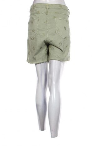 Γυναικείο κοντό παντελόνι S.Oliver, Μέγεθος XL, Χρώμα Πράσινο, Τιμή 8,99 €