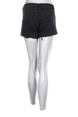 Γυναικείο κοντό παντελόνι S.Oliver, Μέγεθος M, Χρώμα Γκρί, Τιμή 7,99 €