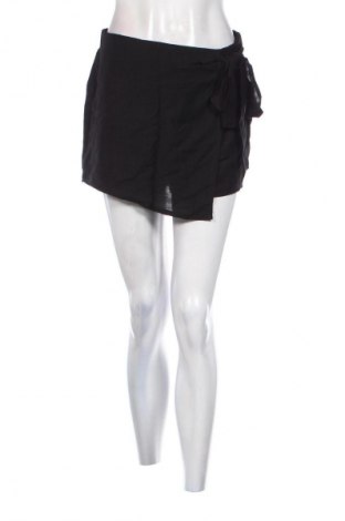 Damskie szorty SHEIN, Rozmiar M, Kolor Czarny, Cena 27,99 zł