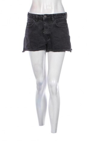 Dámské kraťasy  Stradivarius, Velikost M, Barva Černá, Cena  169,00 Kč