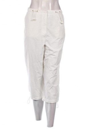 Damskie szorty Unbranded, Rozmiar L, Kolor Biały, Cena 29,30 zł