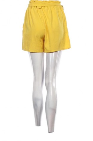 Dámské kraťasy  Unbranded, Velikost M, Barva Žlutá, Cena  122,00 Kč