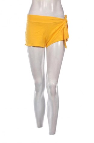Dámské kraťasy  United Colors Of Benetton, Velikost M, Barva Žlutá, Cena  122,00 Kč