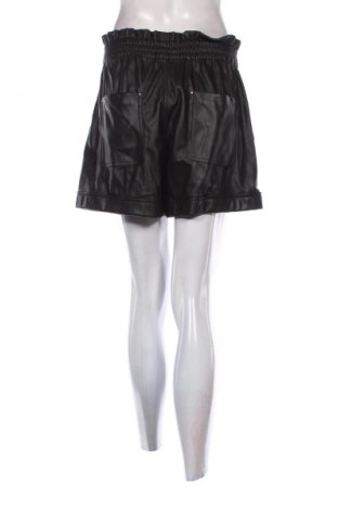 Pantaloni scurți de femei Zara, Mărime M, Culoare Negru, Preț 81,99 Lei