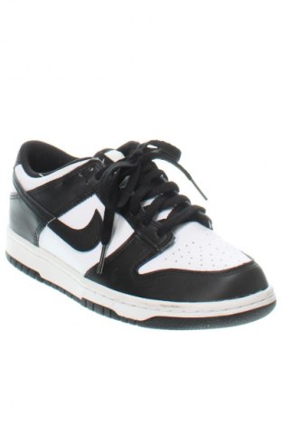 Obuwie damskie Nike, Rozmiar 37, Kolor Kolorowy, Cena 156,99 zł