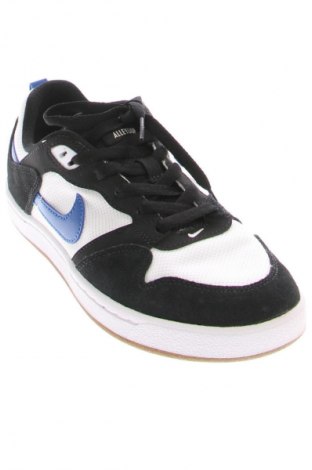 Încălțăminte de damă Nike, Mărime 39, Culoare Multicolor, Preț 74,95 Lei