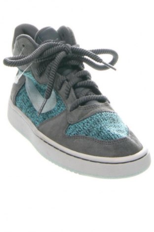 Γυναικεία παπούτσια Nike, Μέγεθος 37, Χρώμα Πολύχρωμο, Τιμή 73,99 €