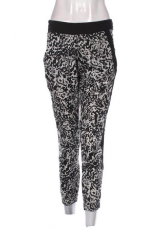 Dámske nohavice Bershka, Veľkosť S, Farba Viacfarebná, Cena  6,95 €
