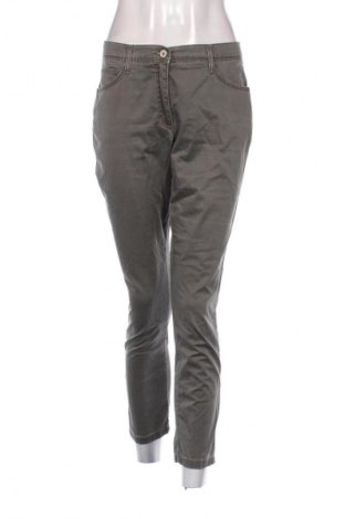Dámske nohavice Brax, Veľkosť M, Farba Sivá, Cena  4,80 €