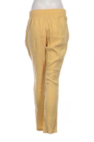 Pantaloni de femei Junona, Mărime M, Culoare Galben, Preț 79,05 Lei