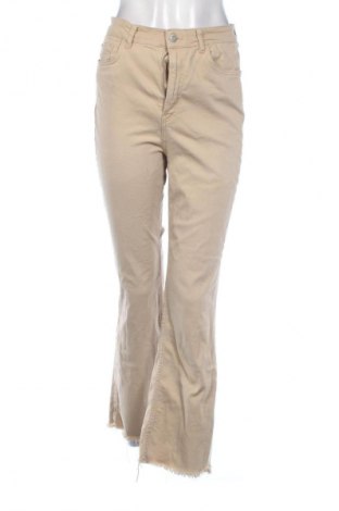 Дамски панталон Stradivarius, Размер M, Цвят Бежов, Цена 4,09 €