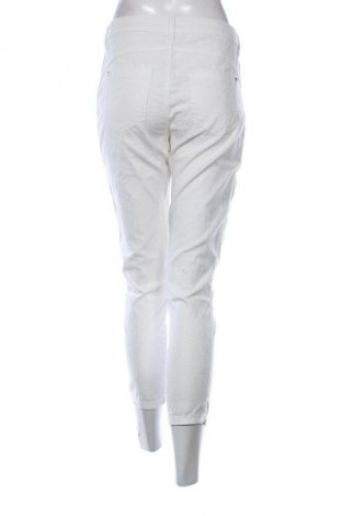 Damskie spodnie Street One, Rozmiar M, Kolor ecru, Cena 26,79 zł