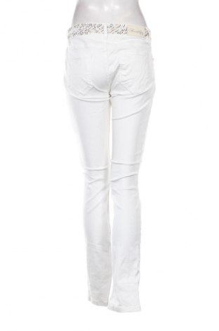Дамски панталон Unbranded, Размер M, Цвят Бял, Цена 4,60 €