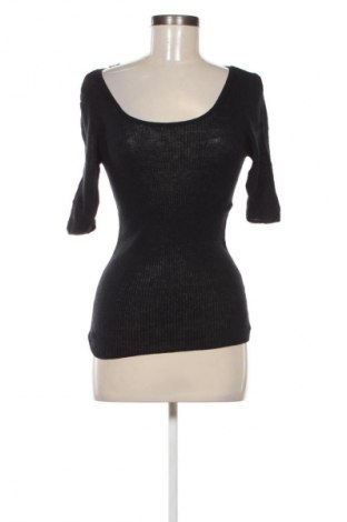 Dámský svetr H&M, Velikost M, Barva Černá, Cena  179,00 Kč