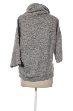 Dámský svetr Reserved, Velikost S, Barva Šedá, Cena  259,00 Kč