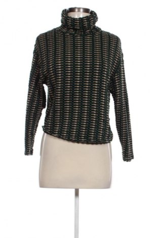 Damski golf Zara, Rozmiar M, Kolor Kolorowy, Cena 27,40 zł