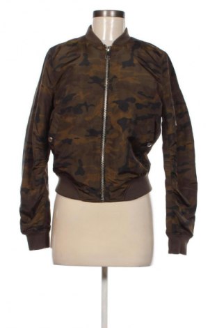 Γυναικείο μπουφάν Stradivarius, Μέγεθος S, Χρώμα Πολύχρωμο, Τιμή 18,39 €