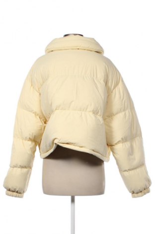 Дамско яке Tommy Jeans, Размер XL, Цвят Екрю, Цена 44,99 €