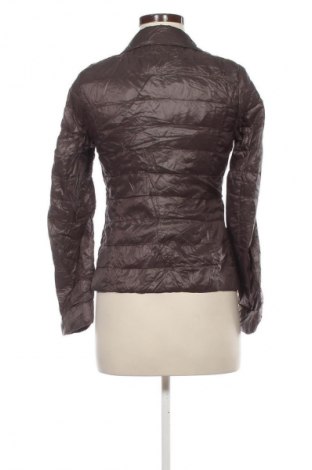 Γυναικείο μπουφάν United Colors Of Benetton, Μέγεθος M, Χρώμα Καφέ, Τιμή 28,99 €