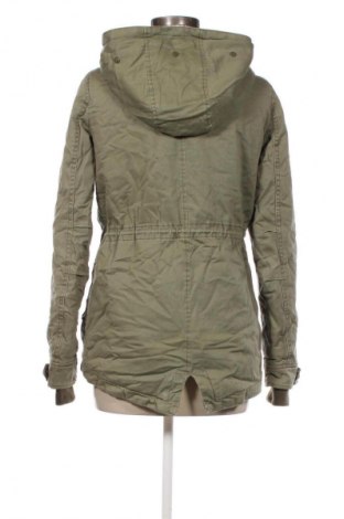 Дамско яке Vero Moda, Размер XS, Цвят Зелен, Цена 16,36 €