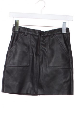 Kinderrock Reserved, Größe 12-13y/ 158-164 cm, Farbe Schwarz, Preis 5,11 €