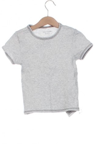 Kinder T-Shirt Reserved, Größe 6-7y/ 122-128 cm, Farbe Grau, Preis 1,99 €