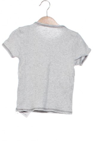 Kinder T-Shirt Reserved, Größe 6-7y/ 122-128 cm, Farbe Grau, Preis 1,99 €